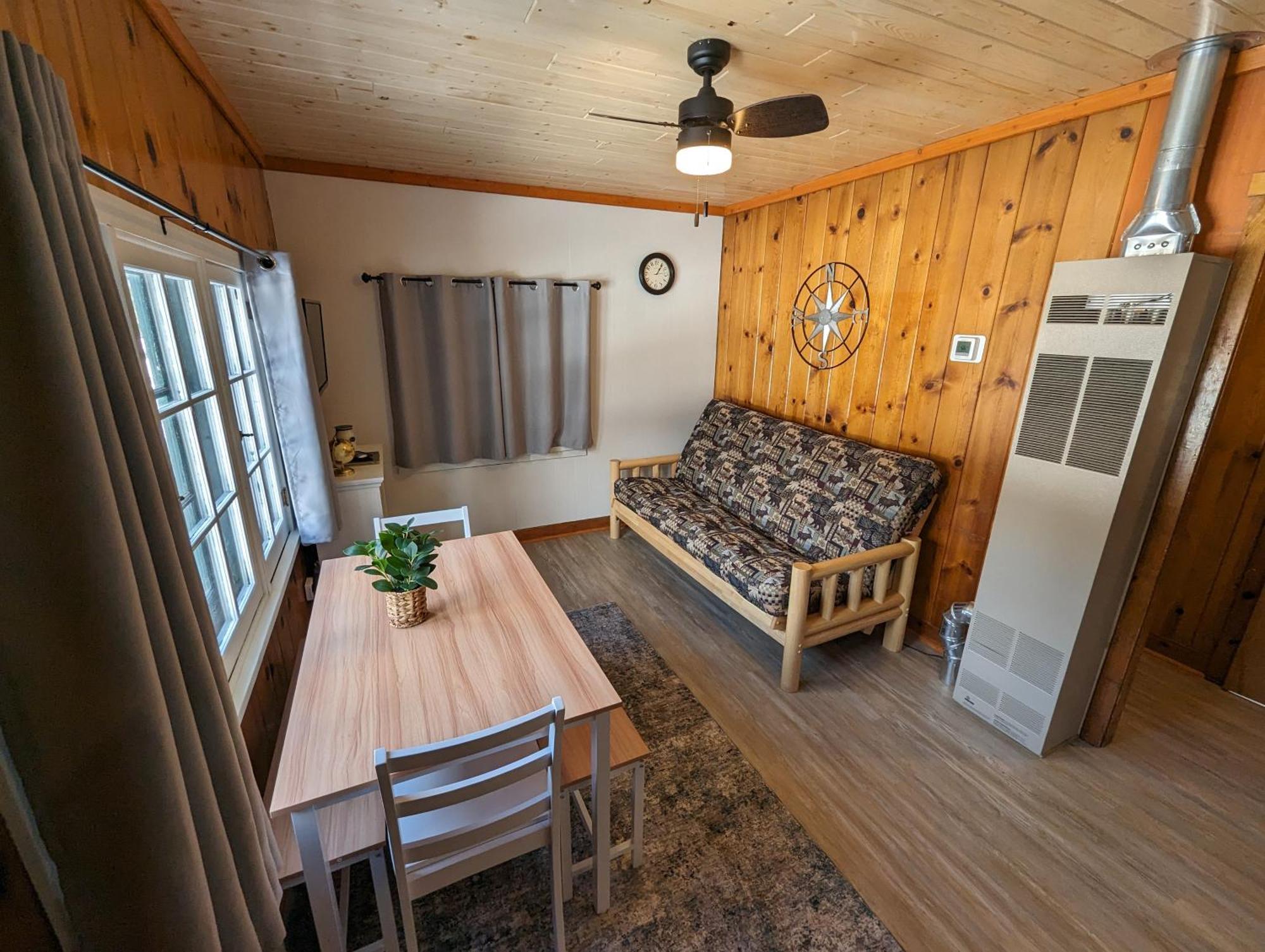 Riverside Point Resort Motel Park Rapids Kültér fotó