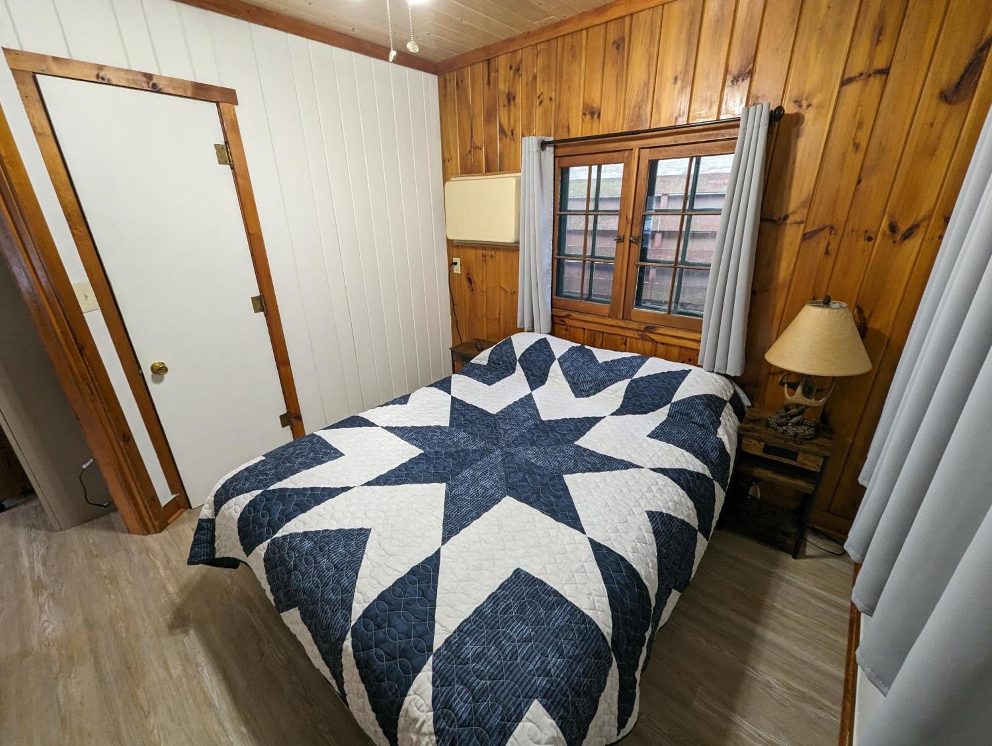 Riverside Point Resort Motel Park Rapids Kültér fotó